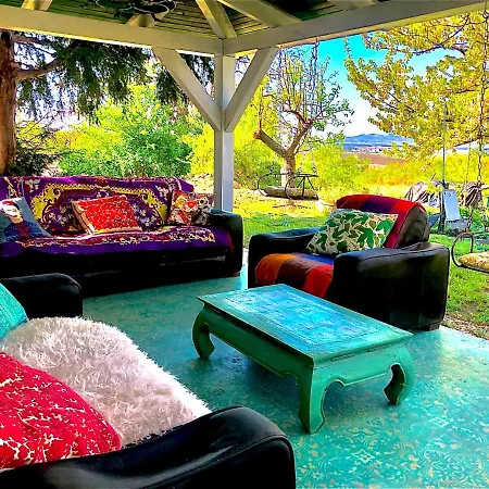 Bohemian Weekendhouse At Lake Balaton