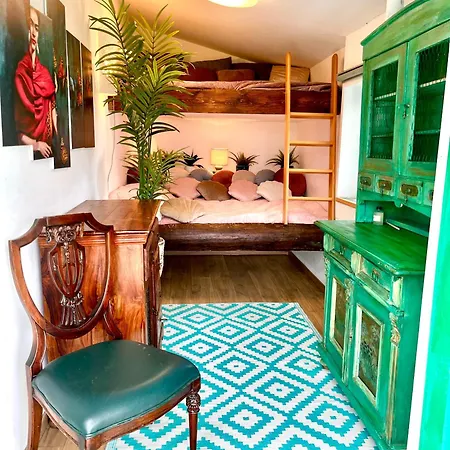 Bohemian Weekendhouse At Lake Balaton Chalet *